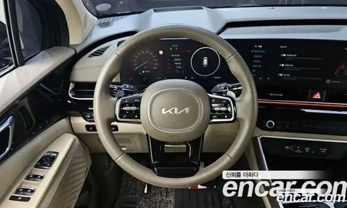 Kia Canival 2024 1.6 Автомат в Москве № 360862, фото 13