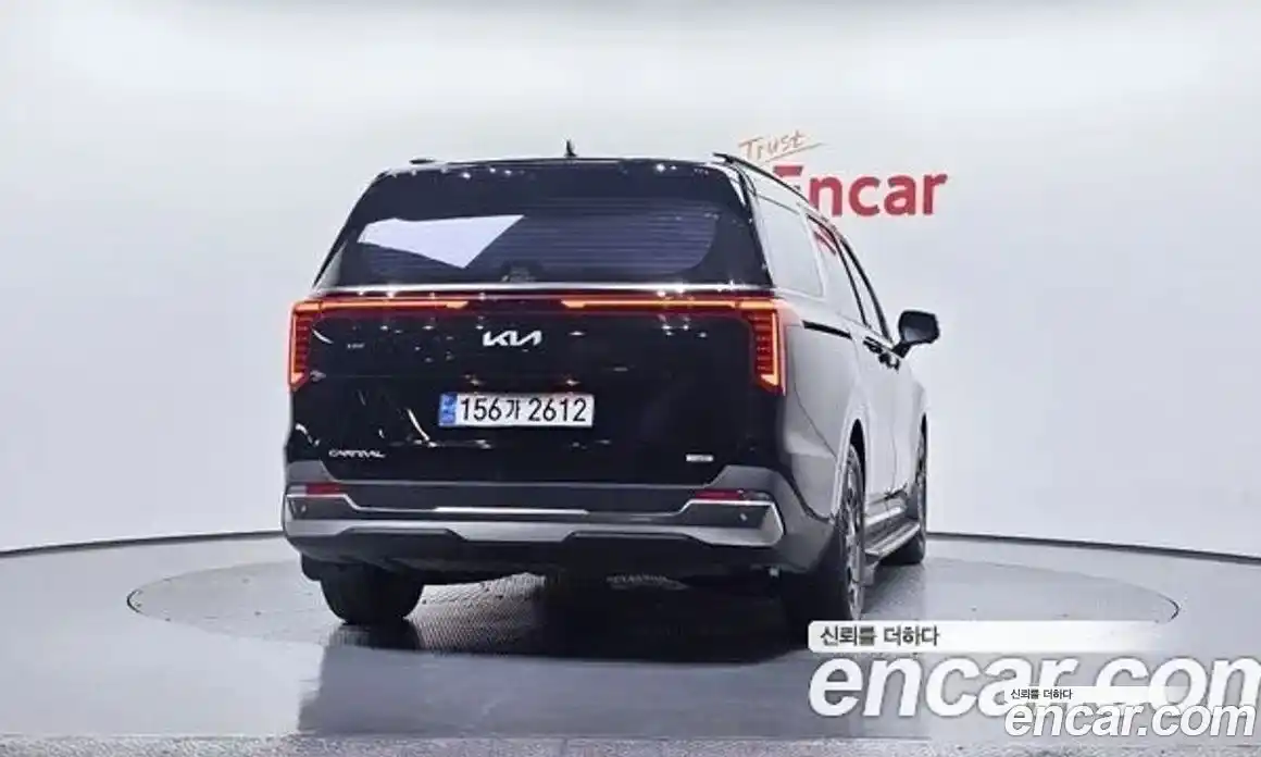 Kia Canival 2024 1.6 Автомат в Москве № 360862, фото 4