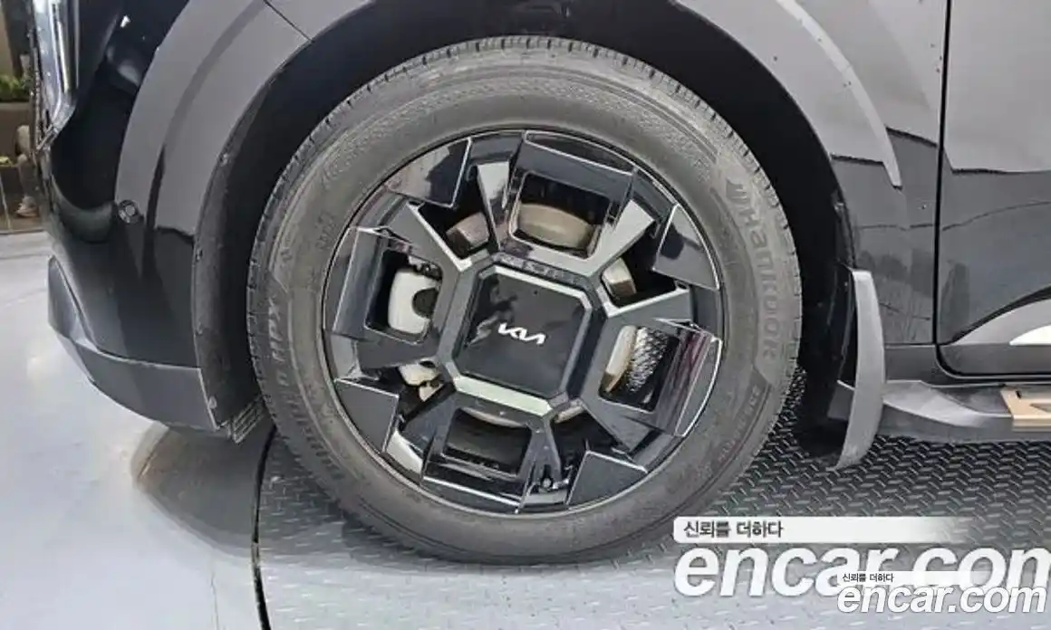 Kia Canival 2024 1.6 Автомат в Москве № 360862, фото 5