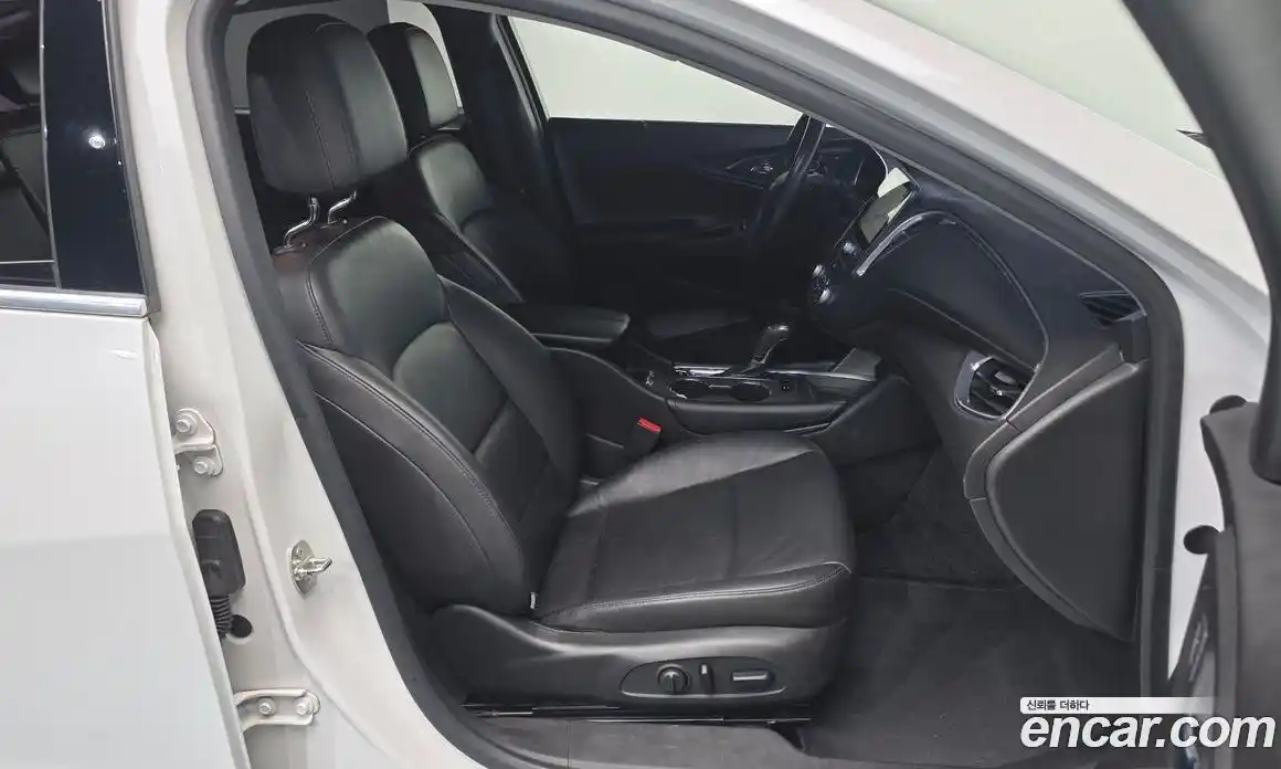 Chevrolet Malibu 2017 2.0 Автомат в Москве № 36812, фото 9