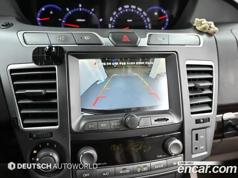 SsangYong Korando 2014 2.0 Автомат в Москве № 370046, фото 15