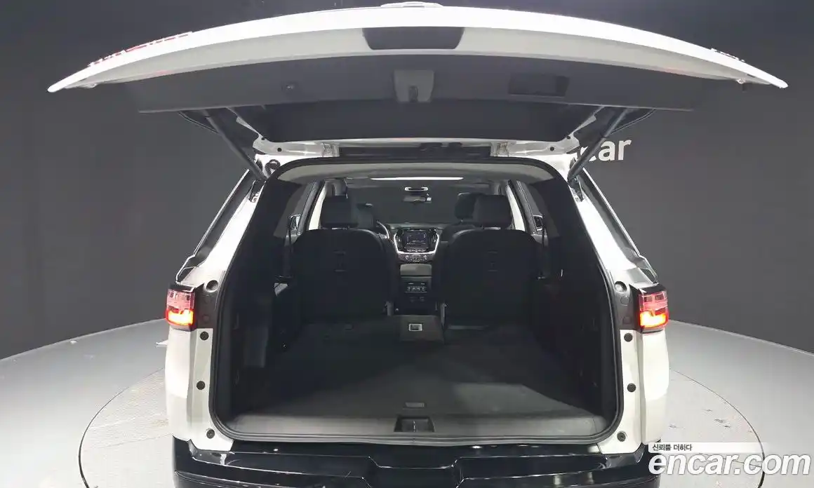 Chevrolet Traverse 2020 3.6 Автомат в Москве № 38554, фото 11