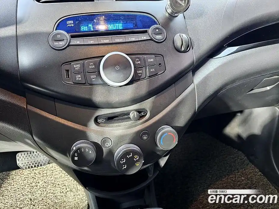 Chevrolet Spark 2012 1.0 Автомат в Москве № 38589, фото 15