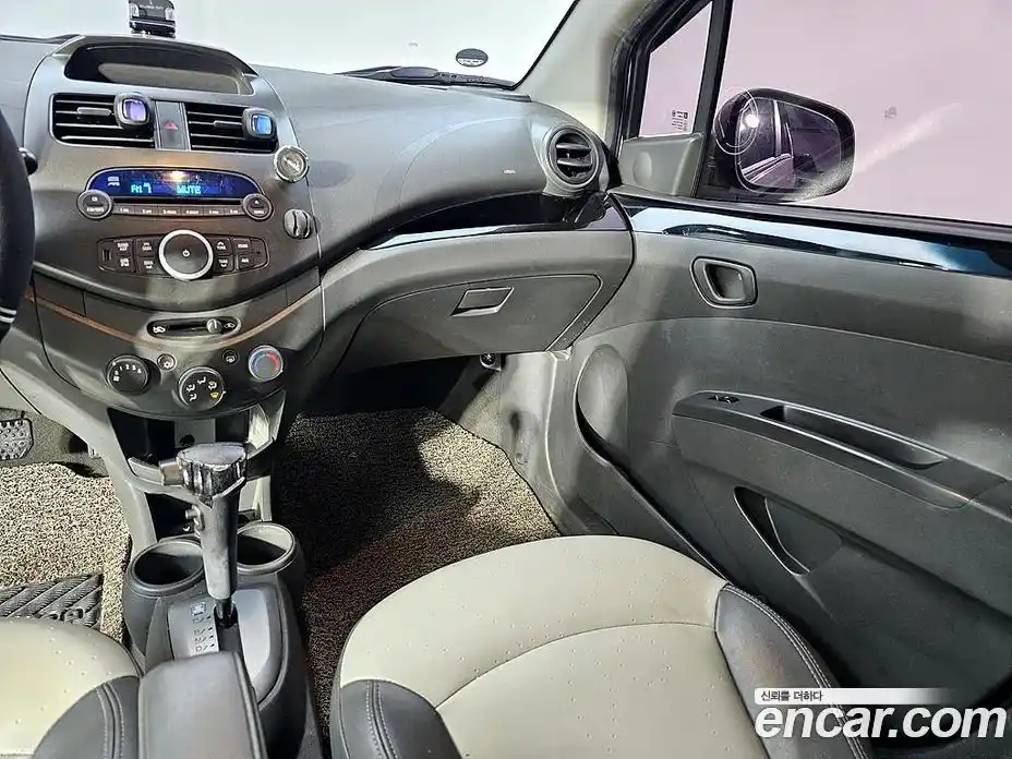 Chevrolet Spark 2012 1.0 Автомат в Москве № 38589, фото 10