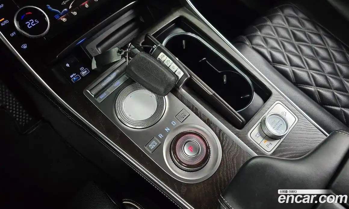 Genesis GV80 2020 3.0 Автомат в Москве № 386283, фото 9