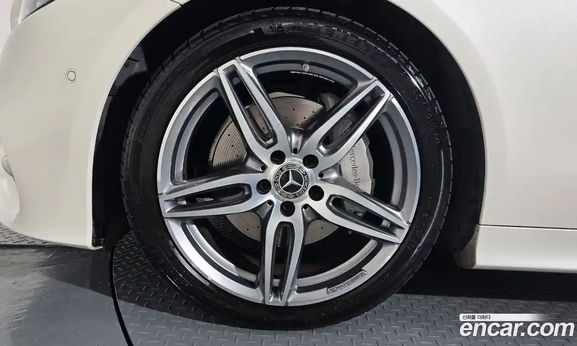 Mercedes-Benz E-Class 2020 1.9 Автомат в Москве № 390789, фото 5