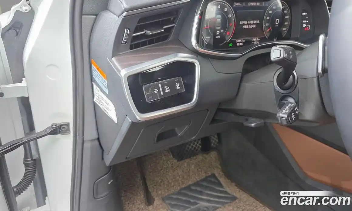 Audi A6 2023 2.0 Автомат в Москве № 391355, фото 14