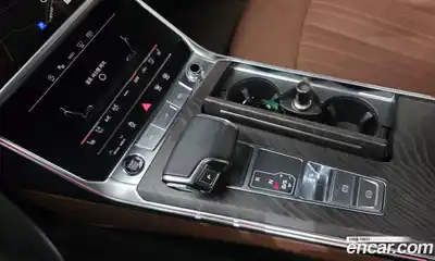 Audi A6 2023 2.0 Автомат в Москве № 391355, миниатюра 9