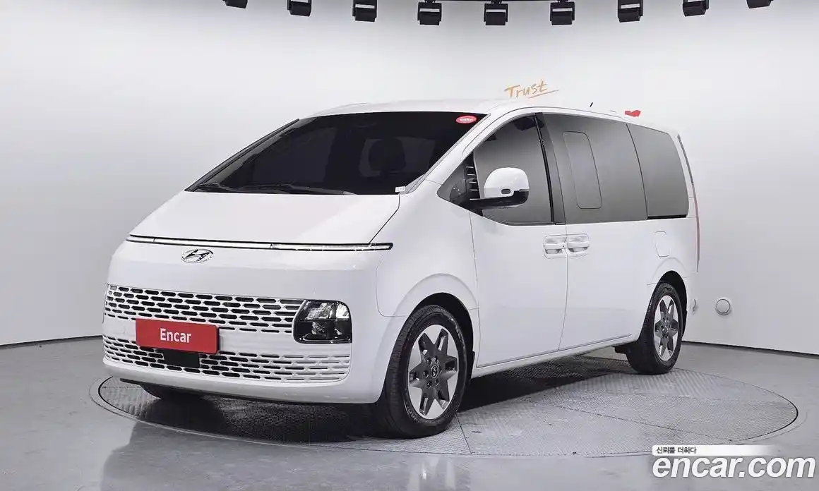 Hyundai Staria 2023 2.2 Автомат в Москве № 3953, фото 17