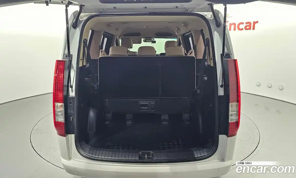 Hyundai Staria 2023 2.2 Автомат в Москве № 3953, фото 20