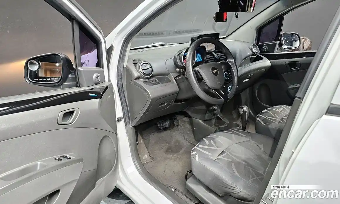 Chevrolet Spark 2015 1.0 Автомат в Москве № 39649, фото 14