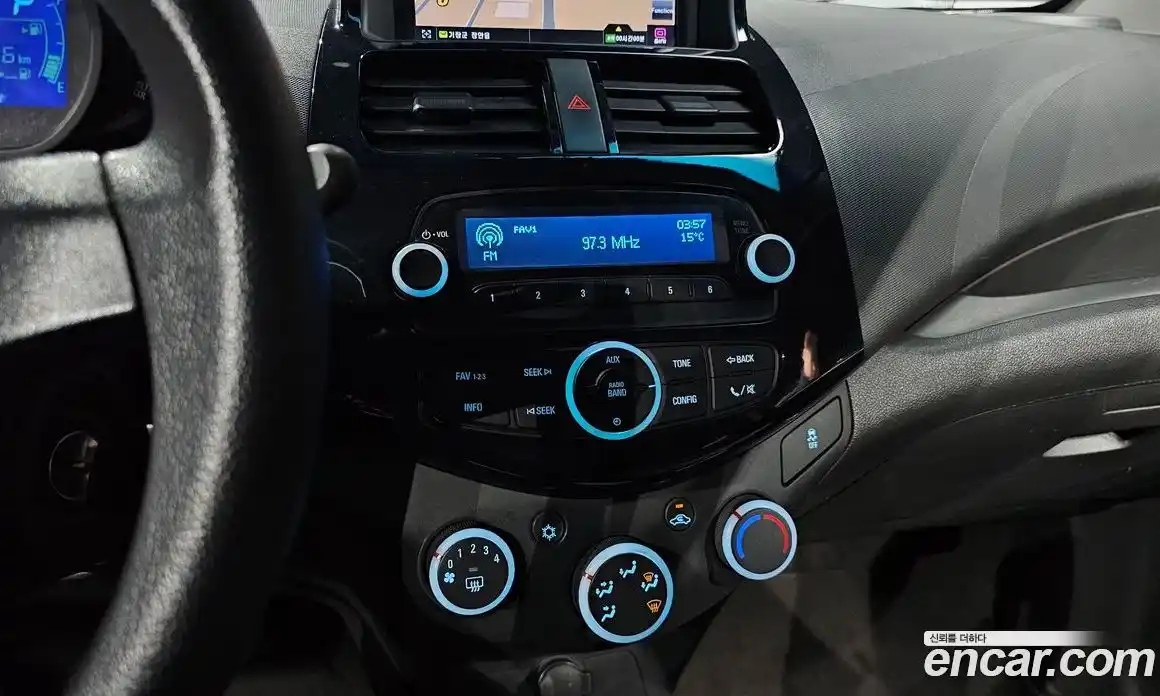 Chevrolet Spark 2015 1.0 Автомат в Москве № 39649, фото 8