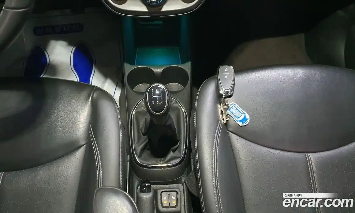 Chevrolet Spark 2016 1.0 Механическая в Москве № 397314, фото 16