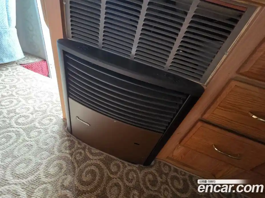 Chevrolet Express Van 2001 5.3 Автомат в Москве № 404417, фото 20