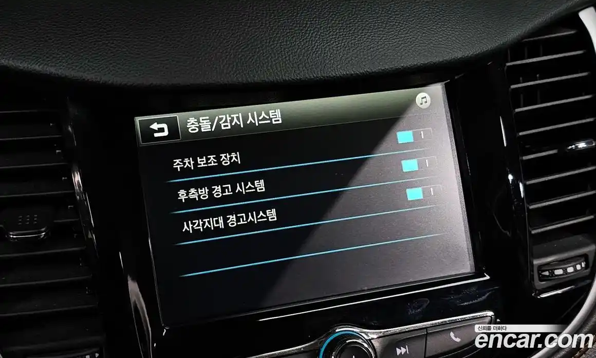 Chevrolet Trax 2017 1.4 Автомат в Москве № 40469, фото 5