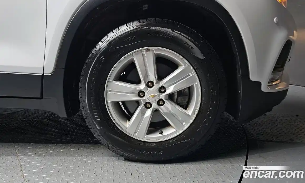 Chevrolet Trax 2017 1.4 Автомат в Москве № 40469, фото 7