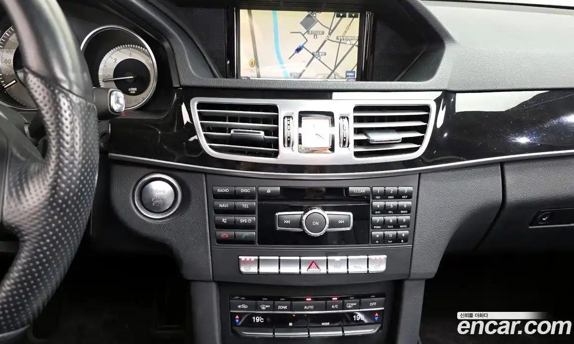 Mercedes-Benz E-Class 2014 2.1 Автомат в Москве № 413568, фото 15