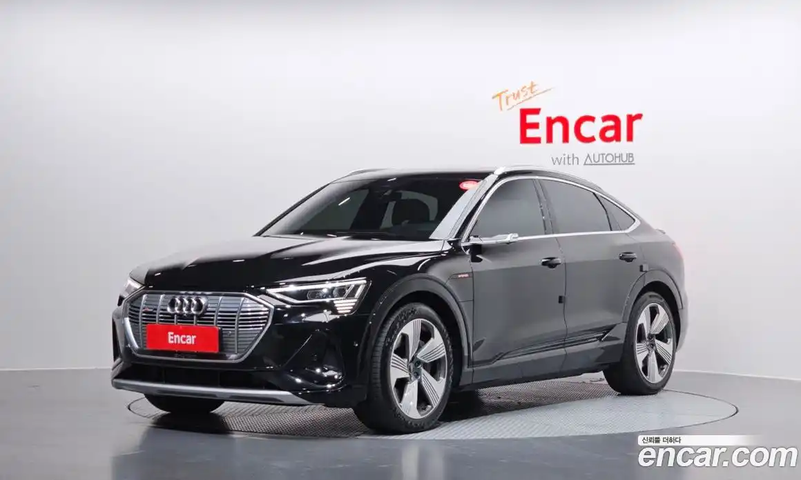 Audi e-tron 2022 0.2 Автомат в Москве № 414068, фото 1