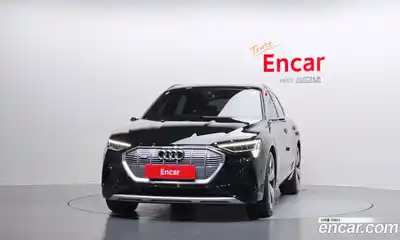 Audi e-tron 2022 0.2 Автомат в Москве № 414068, миниатюра 3