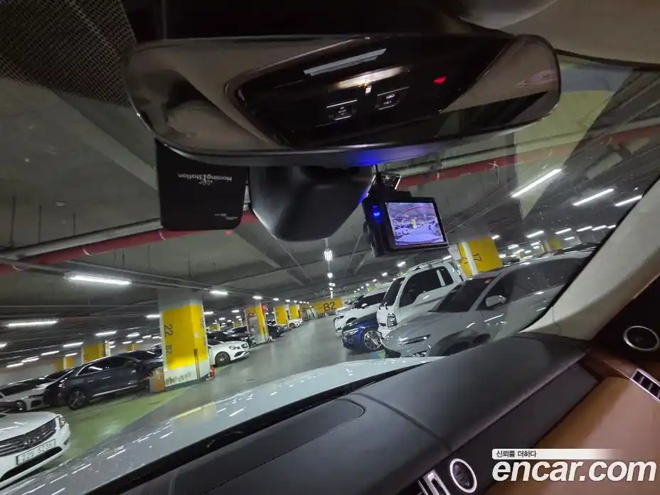 Land Rover Range-Rover 2020 5.0 Автомат в Москве № 416501, фото 16