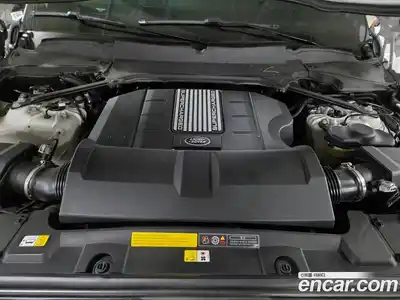 Land Rover Range-Rover 2020 5.0 Автомат в Москве № 416501, миниатюра 6