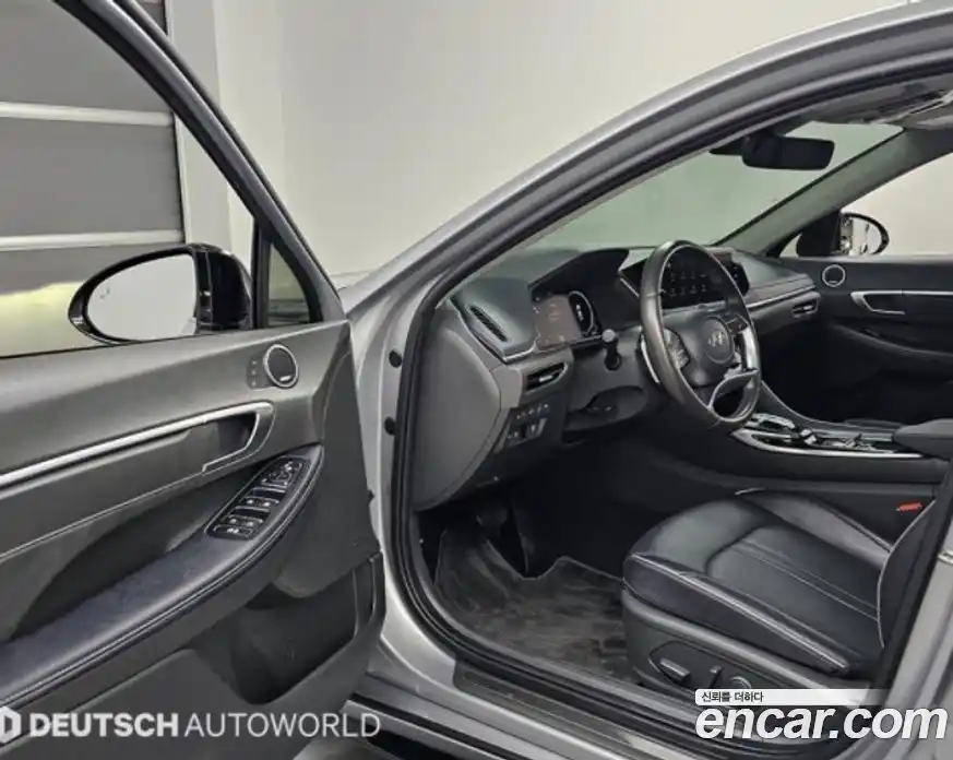 Hyundai Sonata 2023 1.6 Автомат в Москве № 42863, фото 11