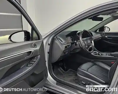 Hyundai Sonata 2023 1.6 Автомат в Москве № 42863, миниатюра 11