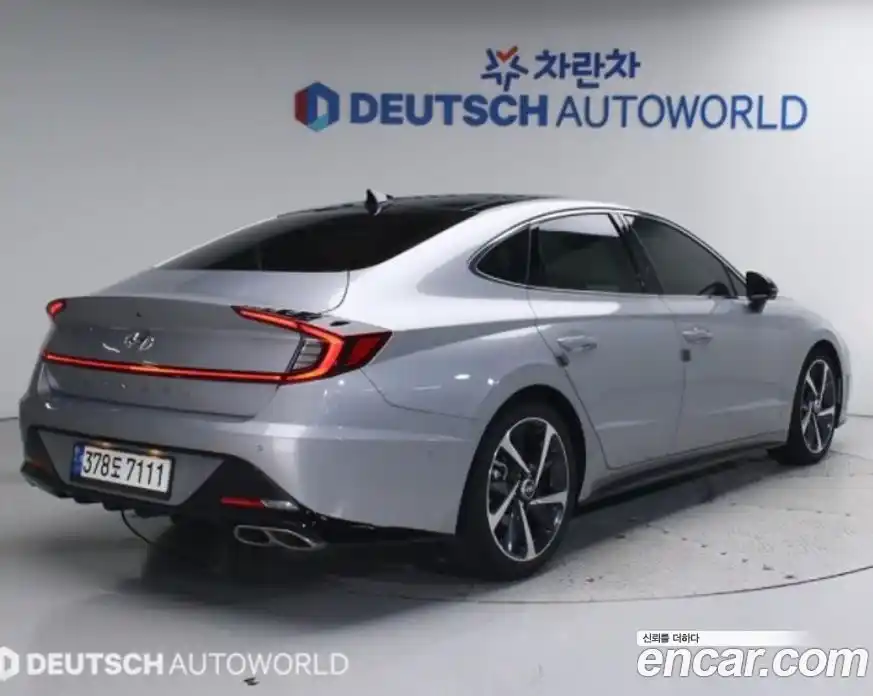 Hyundai Sonata 2023 1.6 Автомат в Москве № 42863, фото 2