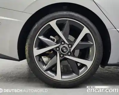 Hyundai Sonata 2023 1.6 Автомат в Москве № 42863, миниатюра 5