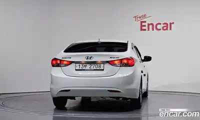 Hyundai Avante, 2012