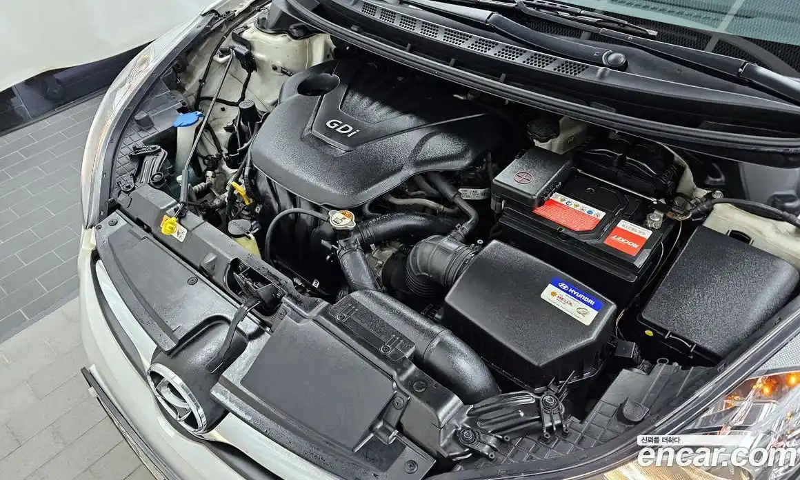 Hyundai Avante 2012 1.6 Автомат в Москве № 43243, фото 17