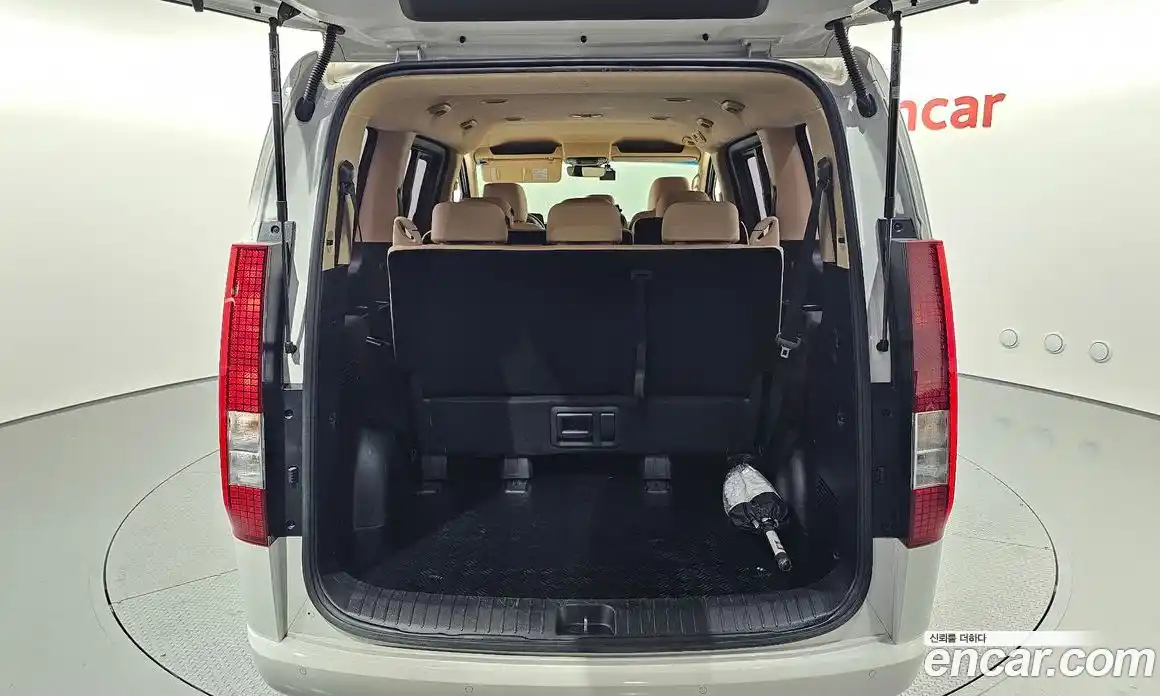 Hyundai Staria 2023 2.2 Автомат в Москве № 47813, фото 19