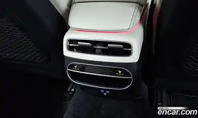 Genesis GV70 2022 2.5 Автомат в Москве № 492, миниатюра 3