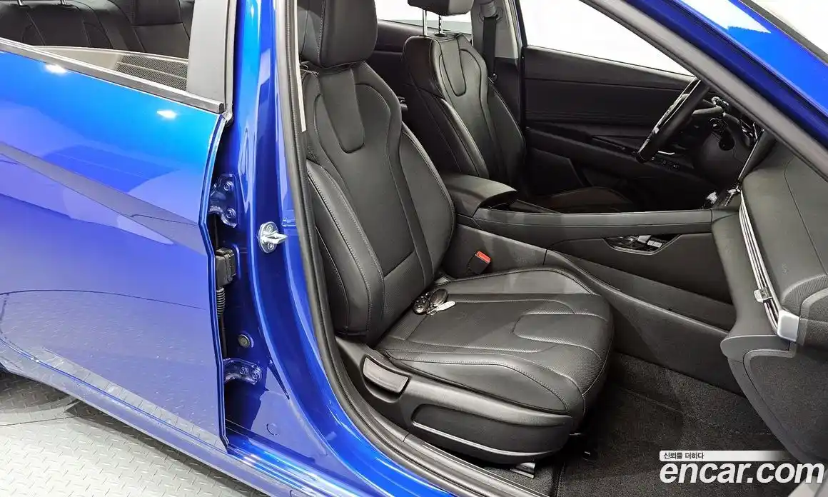 Hyundai Avante 2024 1.6 Автомат в Москве № 5358, фото 4