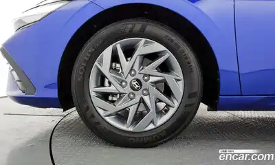 Hyundai Avante 2024 1.6 Автомат в Москве № 5358, миниатюра 10