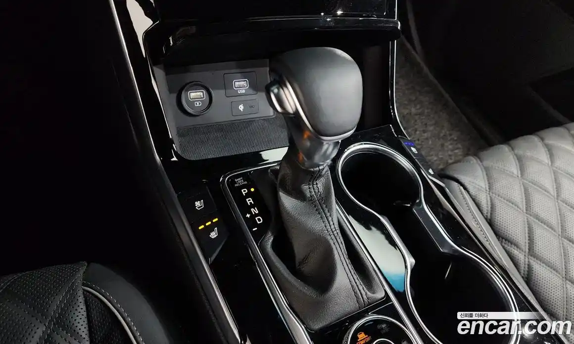 Kia Mohave 2024 3.0 Автомат в Москве № 54173, фото 13