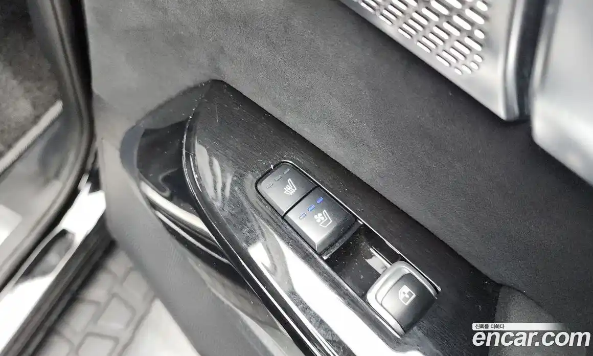 Kia Mohave 2024 3.0 Автомат в Москве № 54173, фото 7