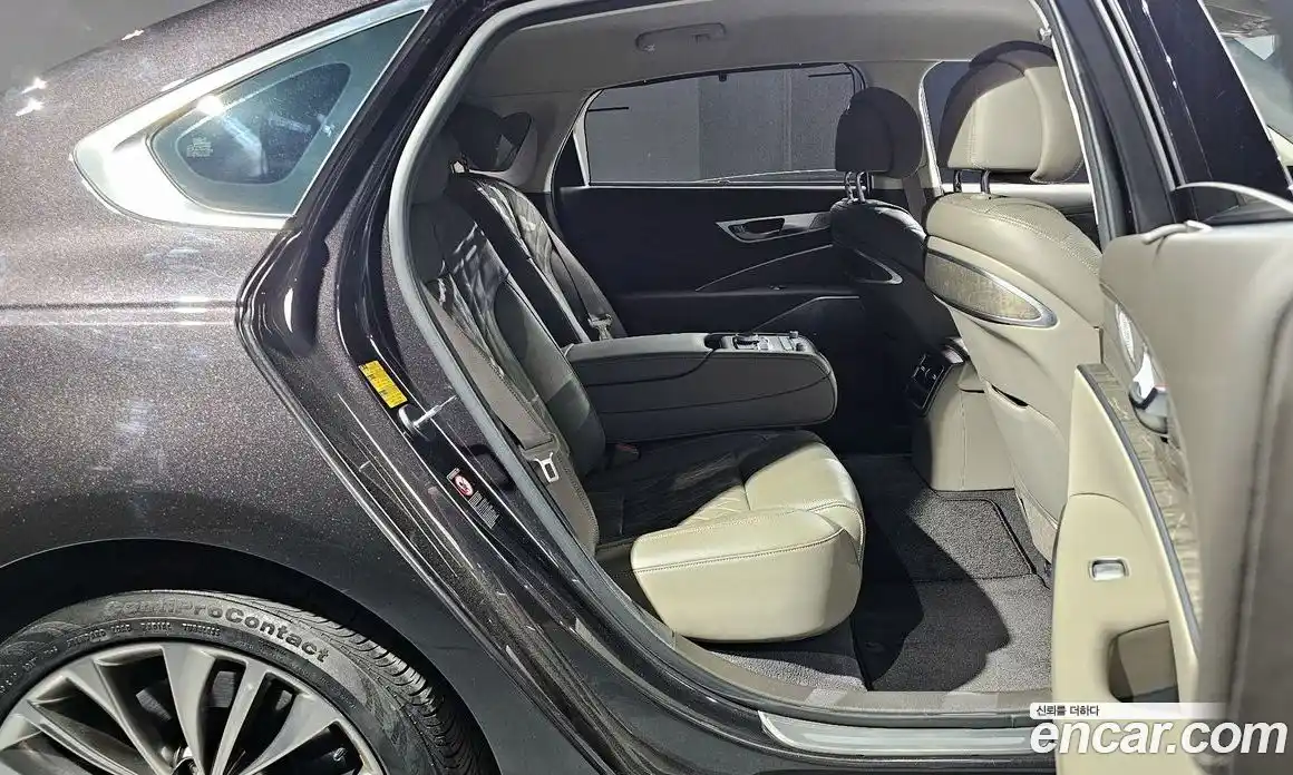 Kia K9 2022 3.8 Автомат в Москве № 55997, фото 15