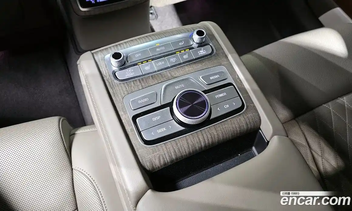 Kia K9 2022 3.8 Автомат в Москве № 55997, фото 6