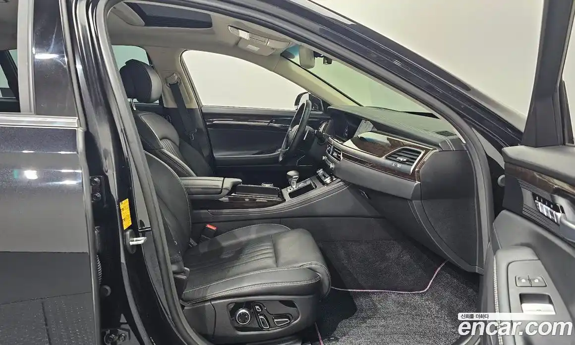 Genesis G90 2020 3.3 Автомат в Москве № 56846, фото 13