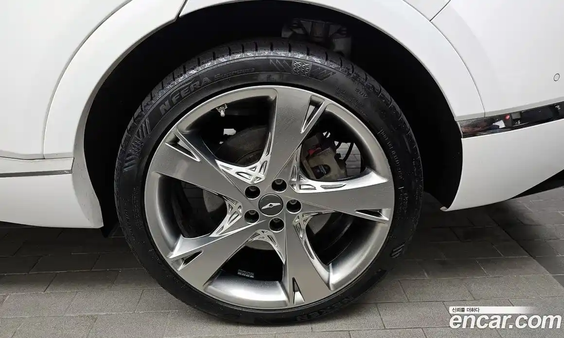 Genesis GV80 2021 3.0 Автомат в Москве № 77405, фото 17