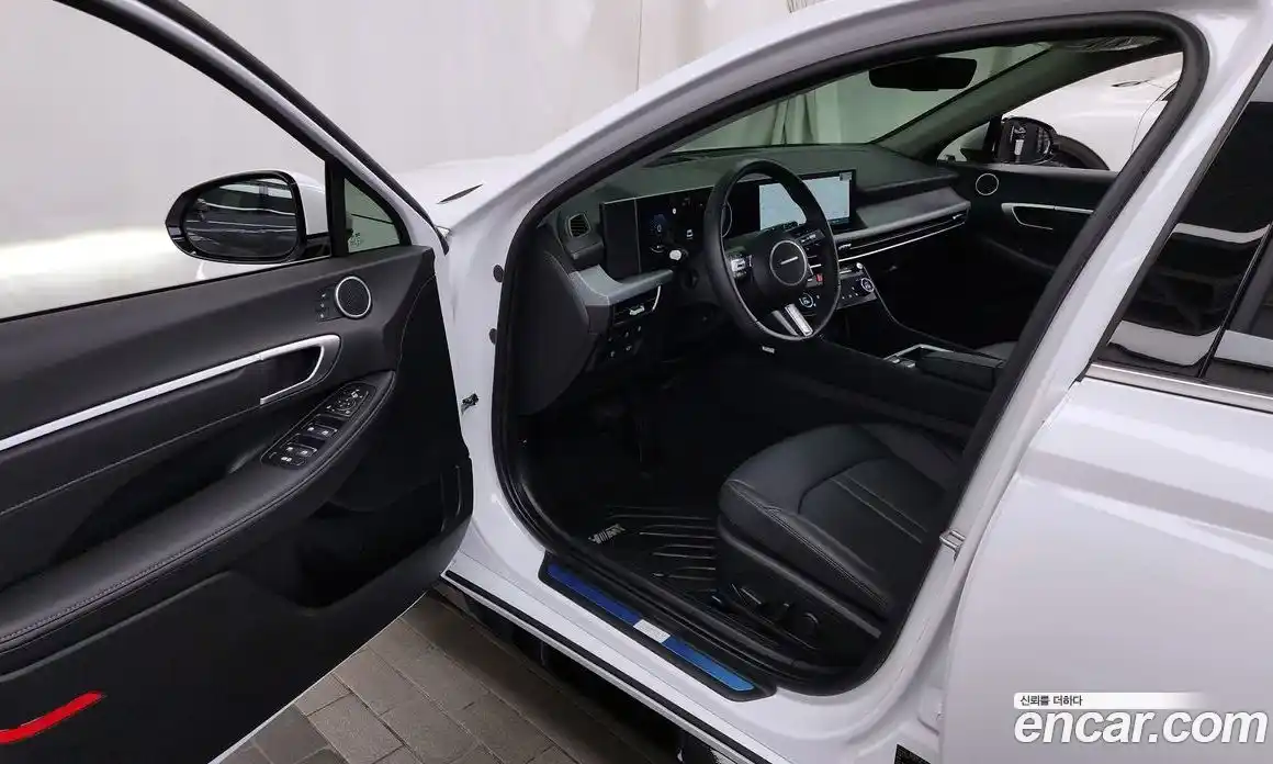 Hyundai Sonata 2025 1.6 Автомат в Москве № 88732, фото 18