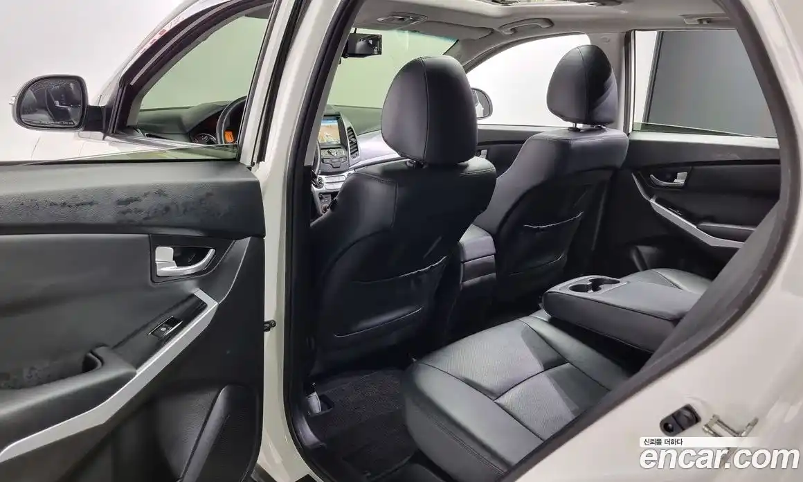 SsangYong Korando 2016 2.2 Автомат в Москве № 97323, фото 11