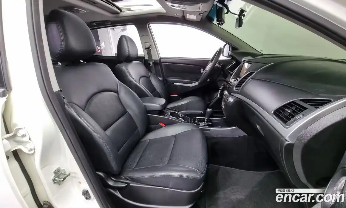 SsangYong Korando 2016 2.2 Автомат в Москве № 97323, фото 3