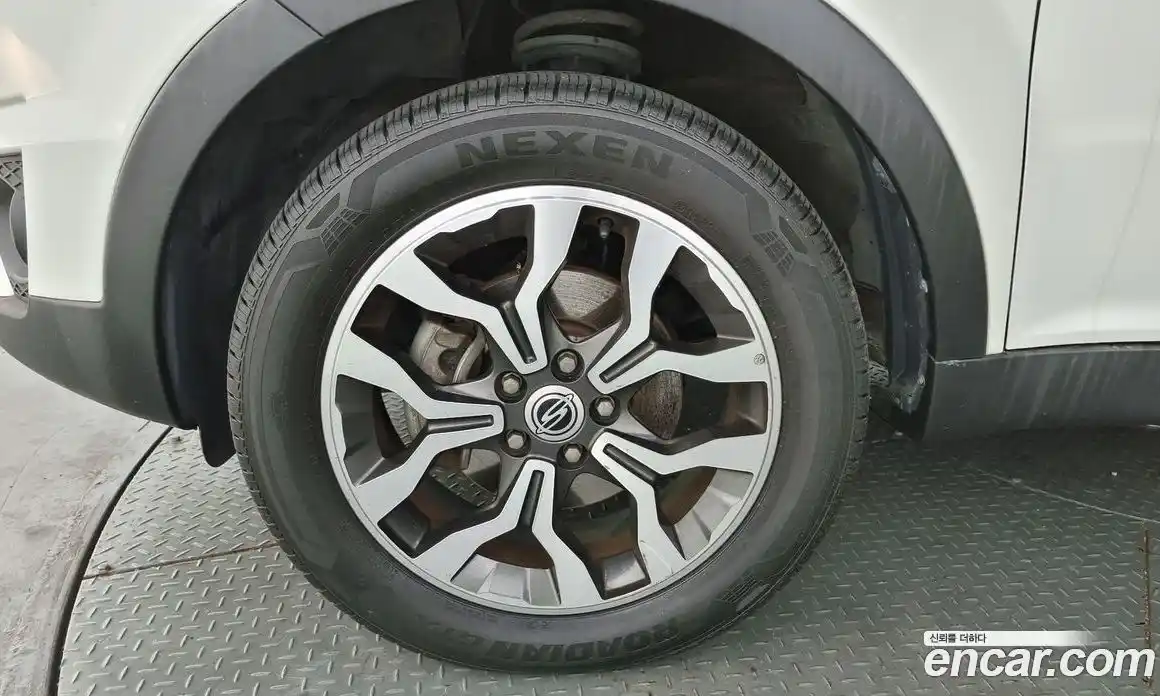 SsangYong Korando 2016 2.2 Автомат в Москве № 97323, фото 10