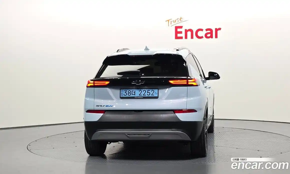 Chevrolet 볼트 EUV 2023 0.2 Автомат в Москве № 97726, фото 18