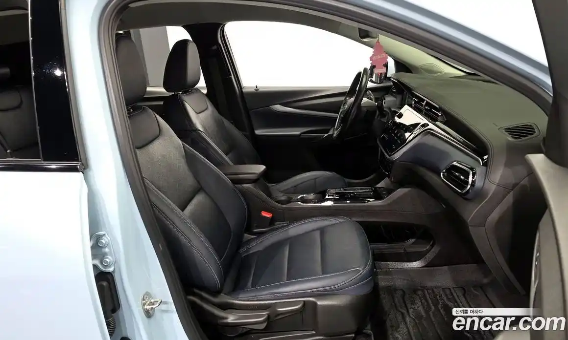 Chevrolet 볼트 EUV 2023 0.2 Автомат в Москве № 97726, фото 6