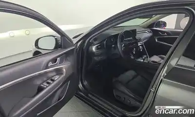 Genesis G70 2023 2.0 Автомат в Москве № 990, миниатюра 3