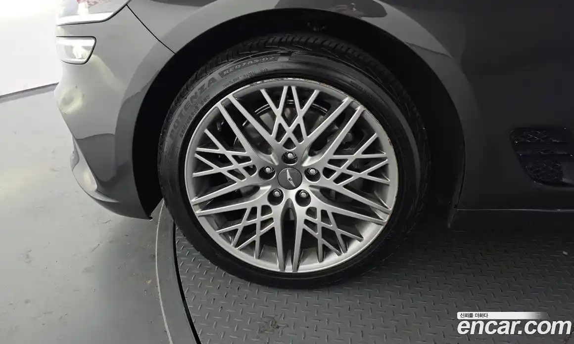 Genesis G70 2023 2.0 Автомат в Москве № 990, фото 6