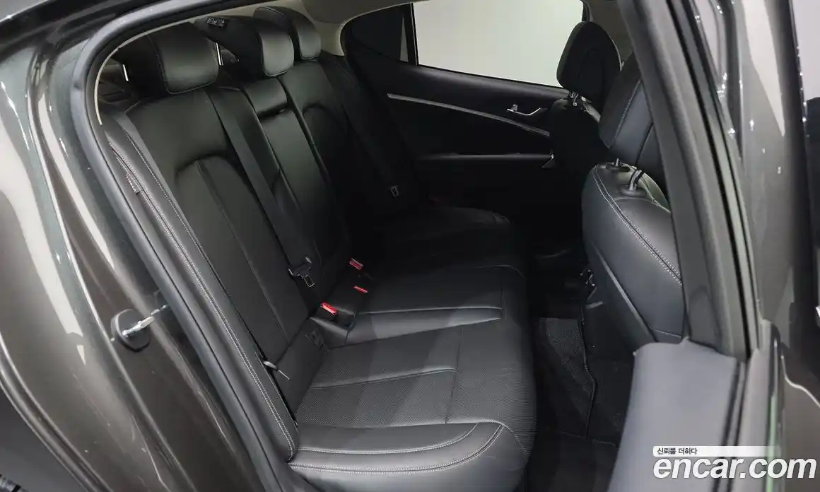 Genesis G70 2023 2.0 Автомат в Москве № 990, фото 10